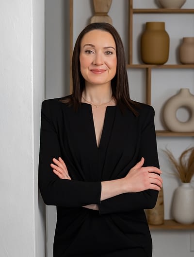 Dr. Katharine Phillips